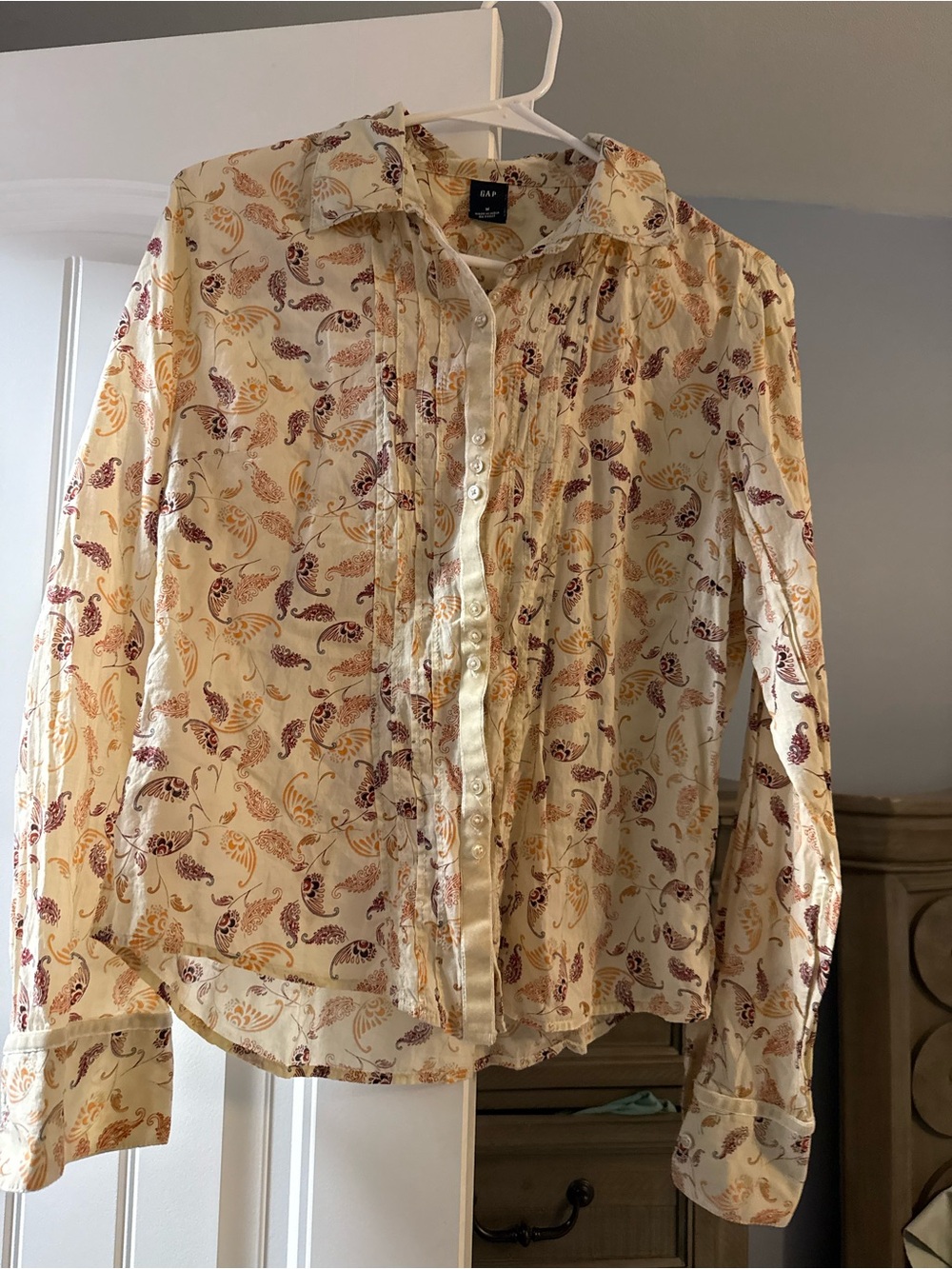 GAP Cream Paisley Button-Down Shirt with Gold and Maroon Print